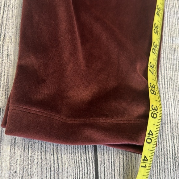 Old Navy • Burgundy Velour Leggings • Sz 4X - Picture 7 of 7